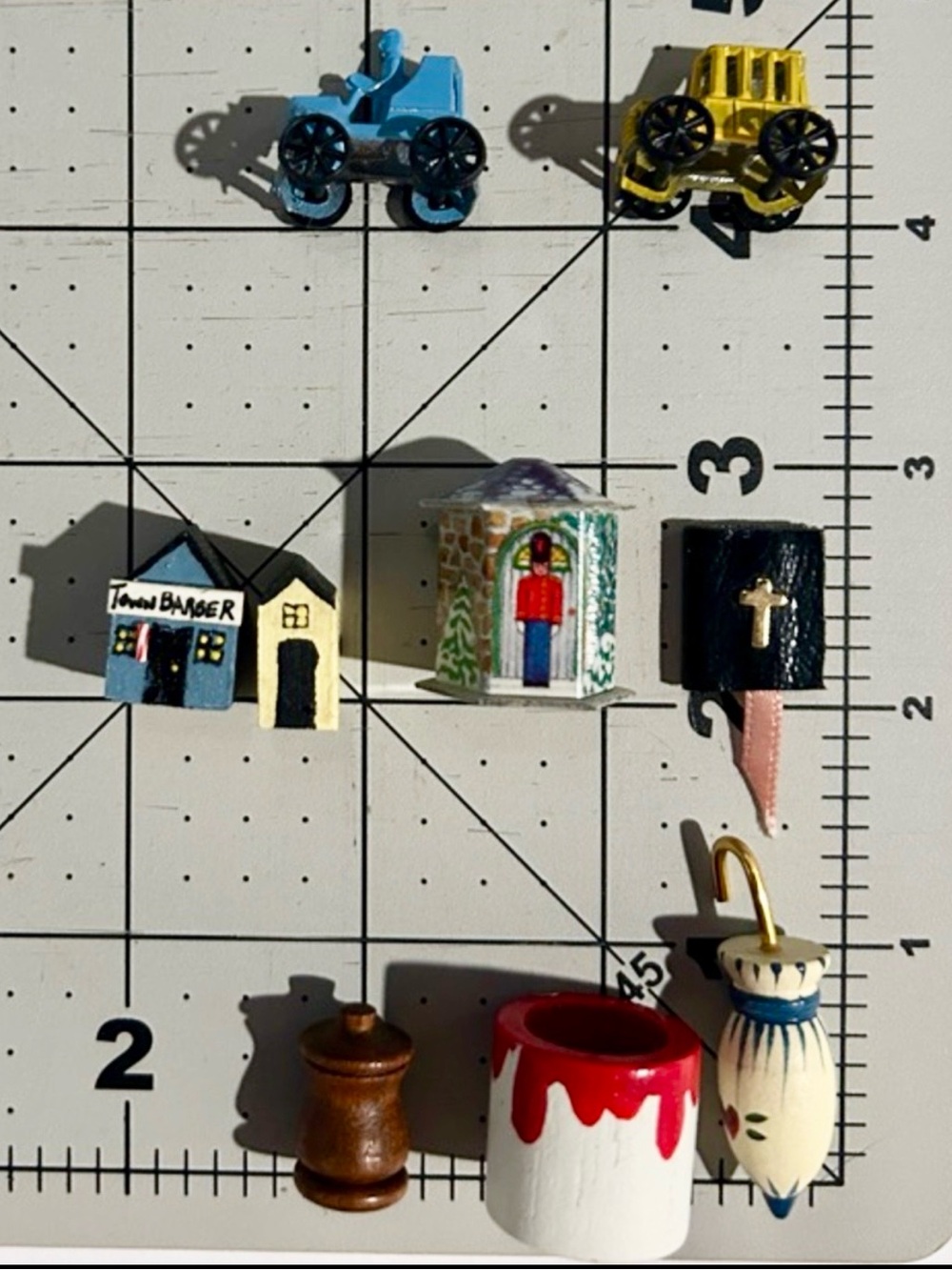 Miniature Dollhouse Lot Car Bible Umbrella Furniture Accessories Mixed Toys